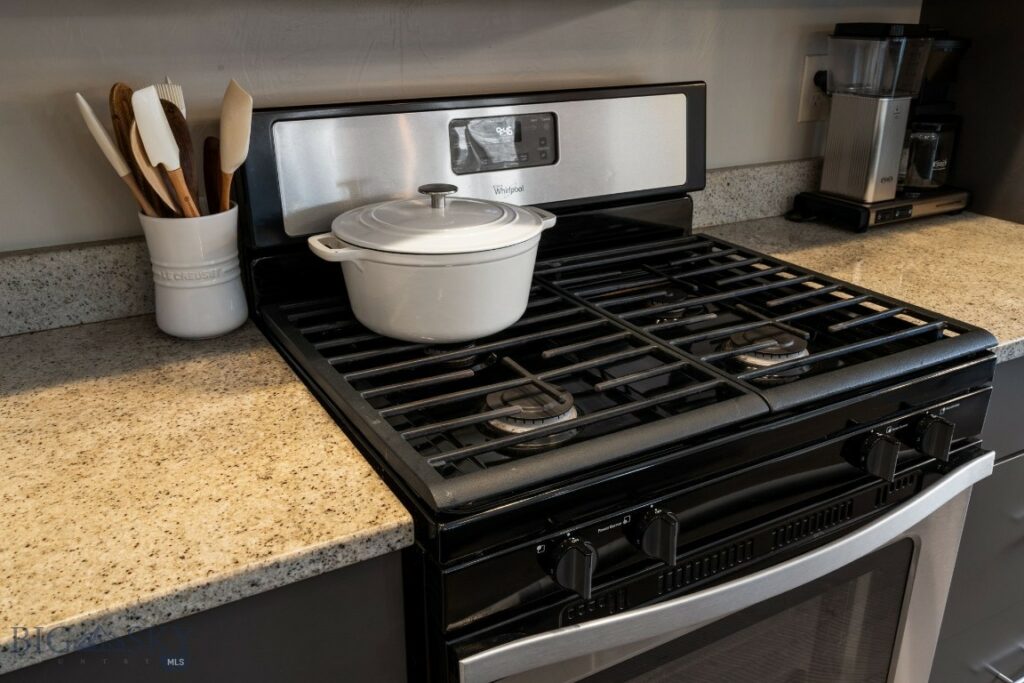 3634 Lolo Way, Bozeman MT 59718
