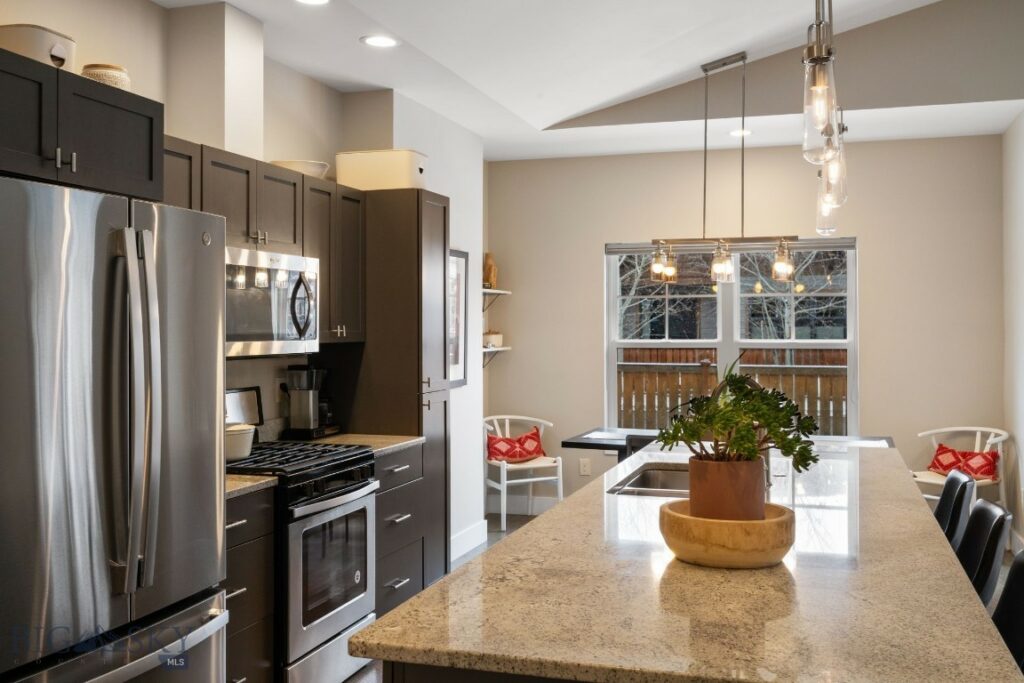 3634 Lolo Way, Bozeman MT 59718