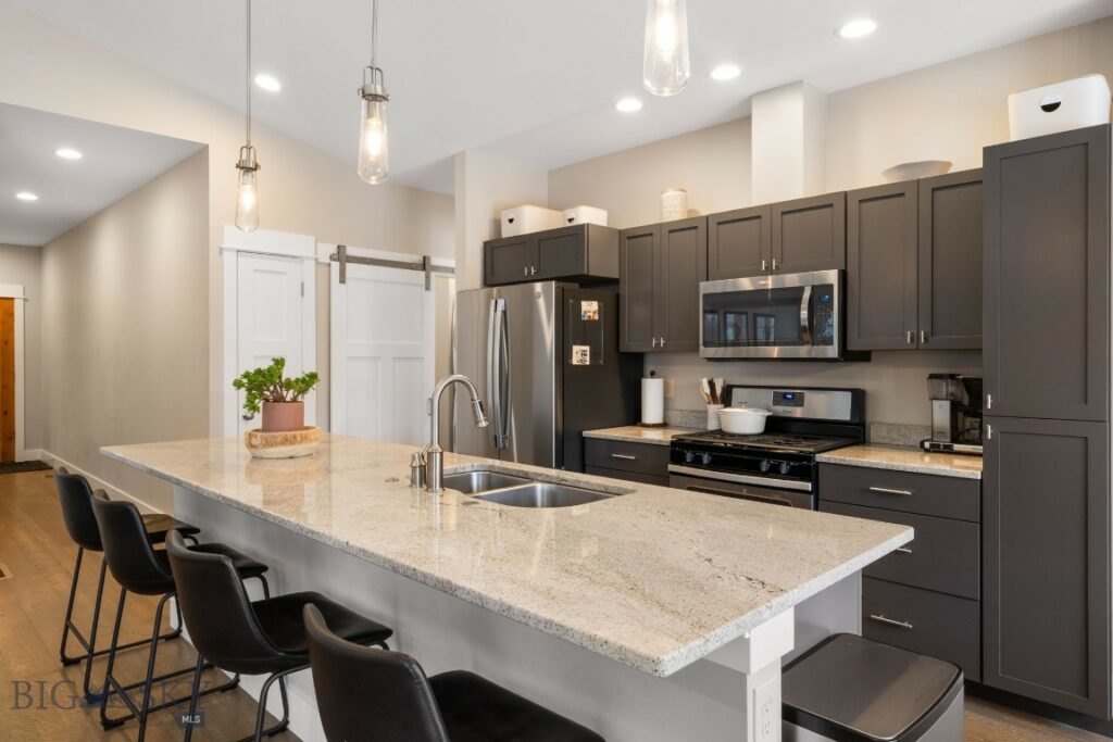 3634 Lolo Way, Bozeman MT 59718