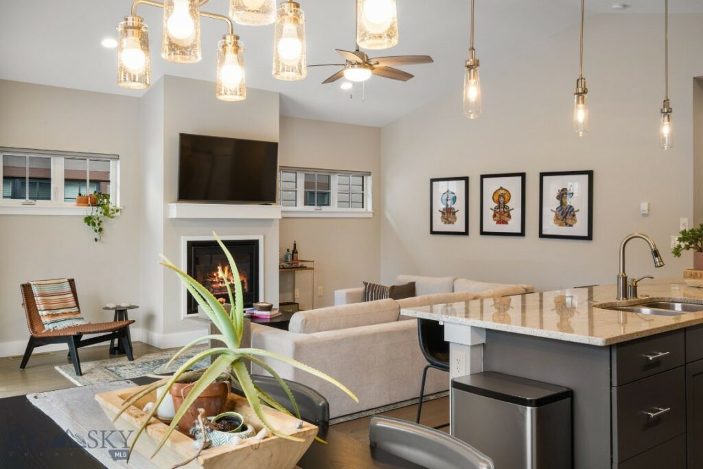 3634 Lolo Way, Bozeman MT 59718