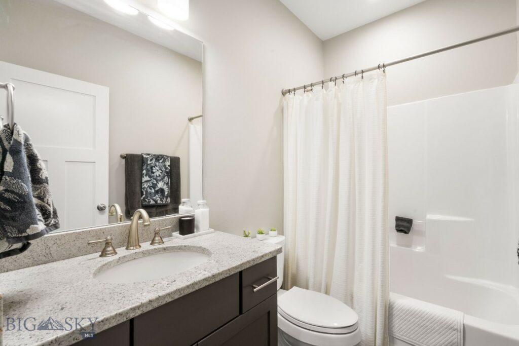 3634 Lolo Way, Bozeman MT 59718