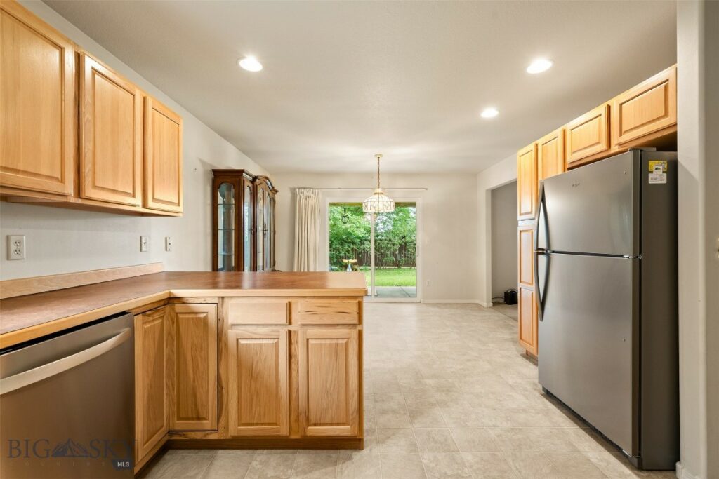 365 W River Rock Road, Belgrade MT 59714