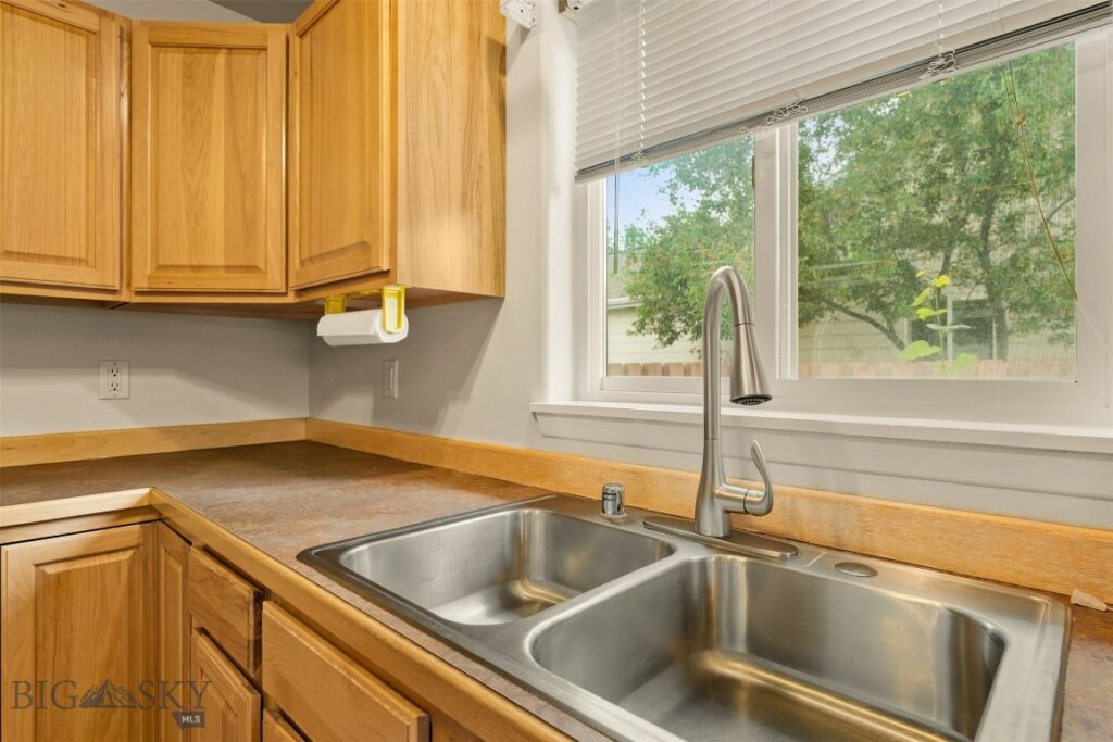 365 W River Rock Road, Belgrade MT 59714