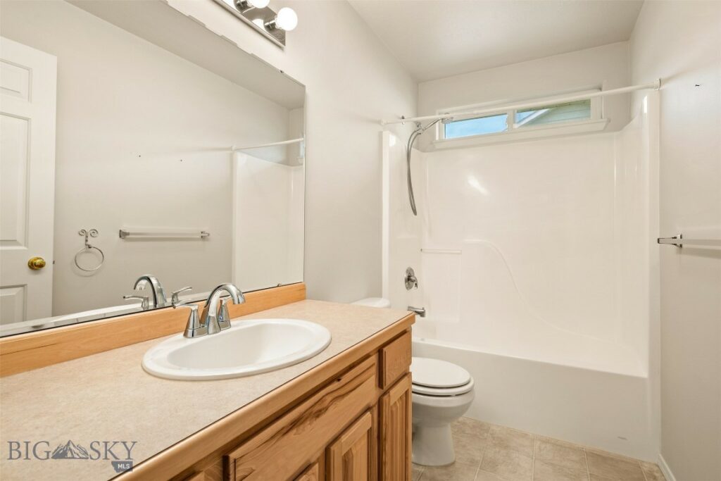 365 W River Rock Road, Belgrade MT 59714