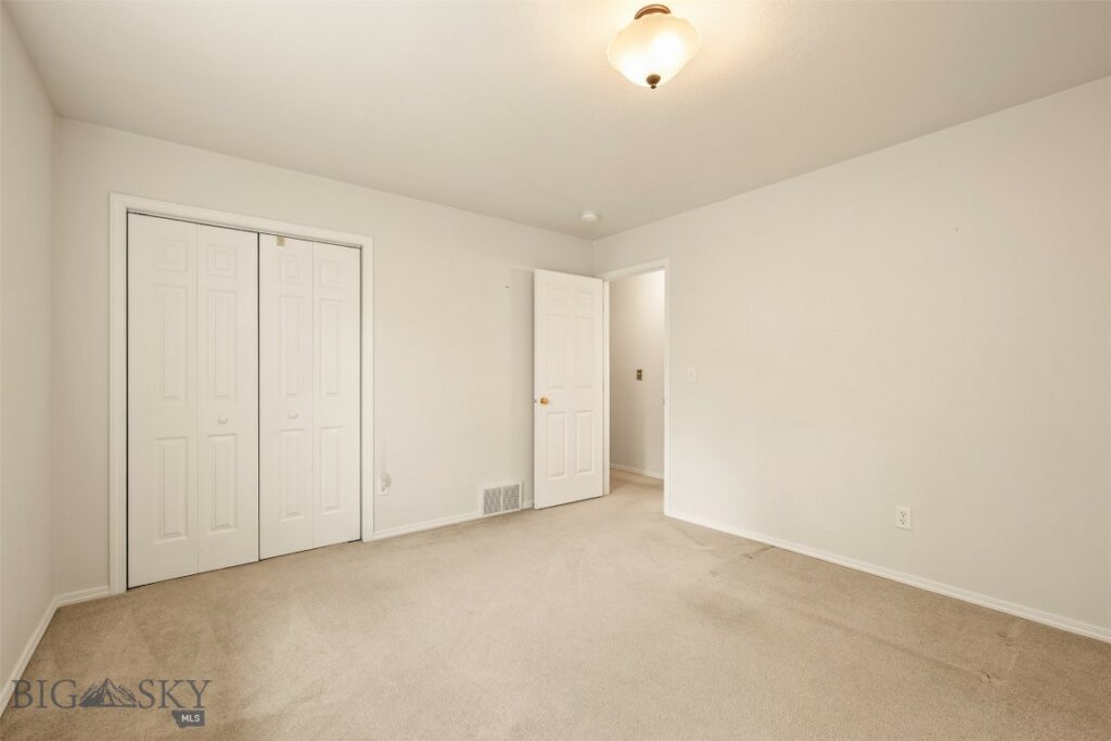 365 W River Rock Road, Belgrade MT 59714