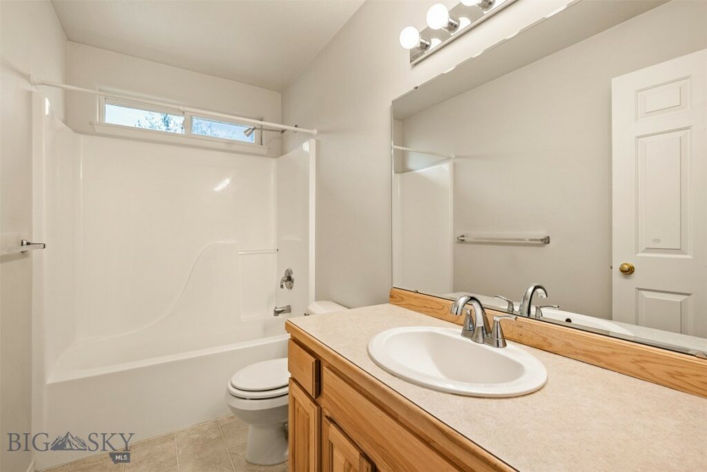 365 W River Rock Road, Belgrade MT 59714