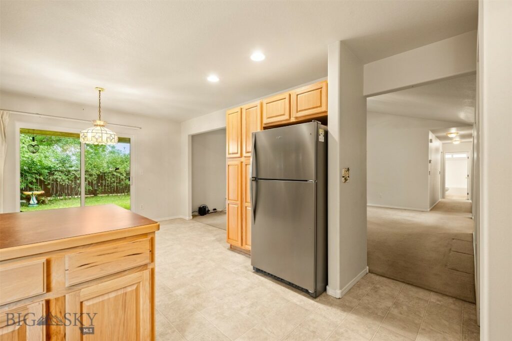 365 W River Rock Road, Belgrade MT 59714