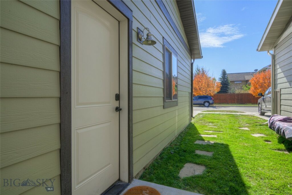 3657 Laduke Street, Bozeman MT 59718