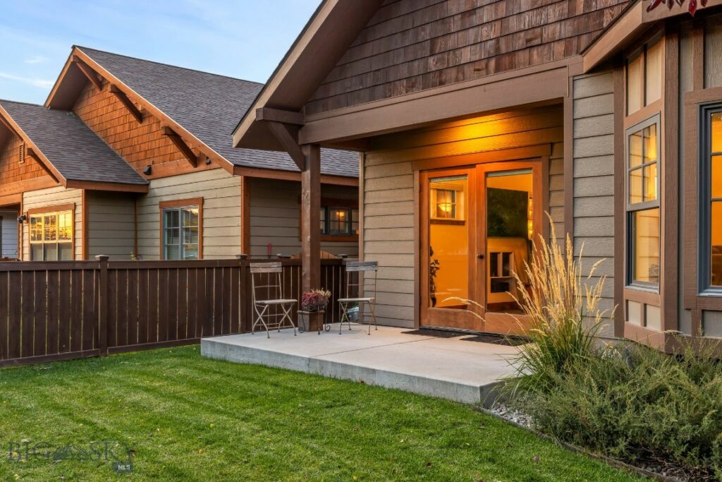 3660 Lolo Way, Bozeman MT 59718