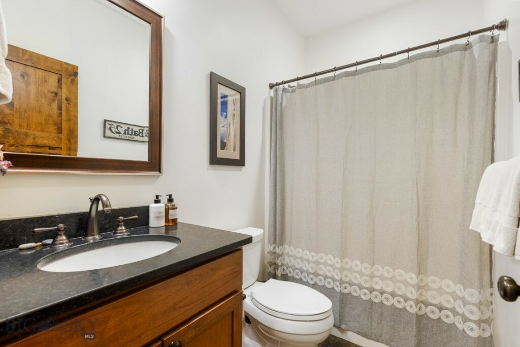 3660 Lolo Way, Bozeman MT 59718