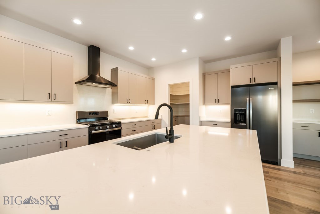 3695 Tschache, Bozeman MT 59718