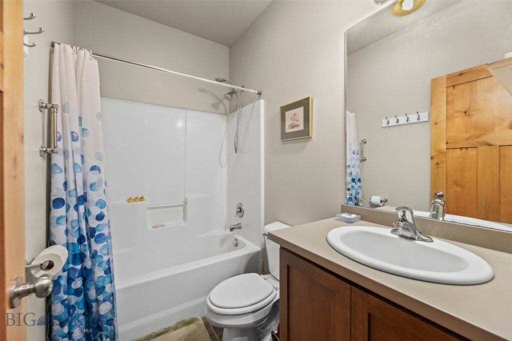 37 Voyager Lane, Bozeman MT 59718