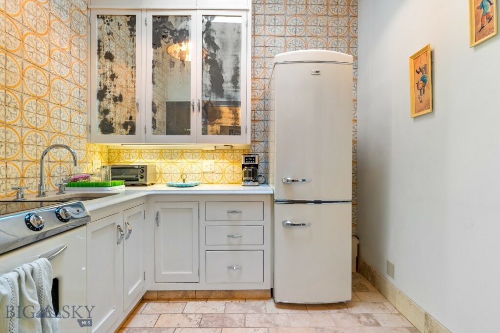 37 W Main Street, Bozeman MT 59715