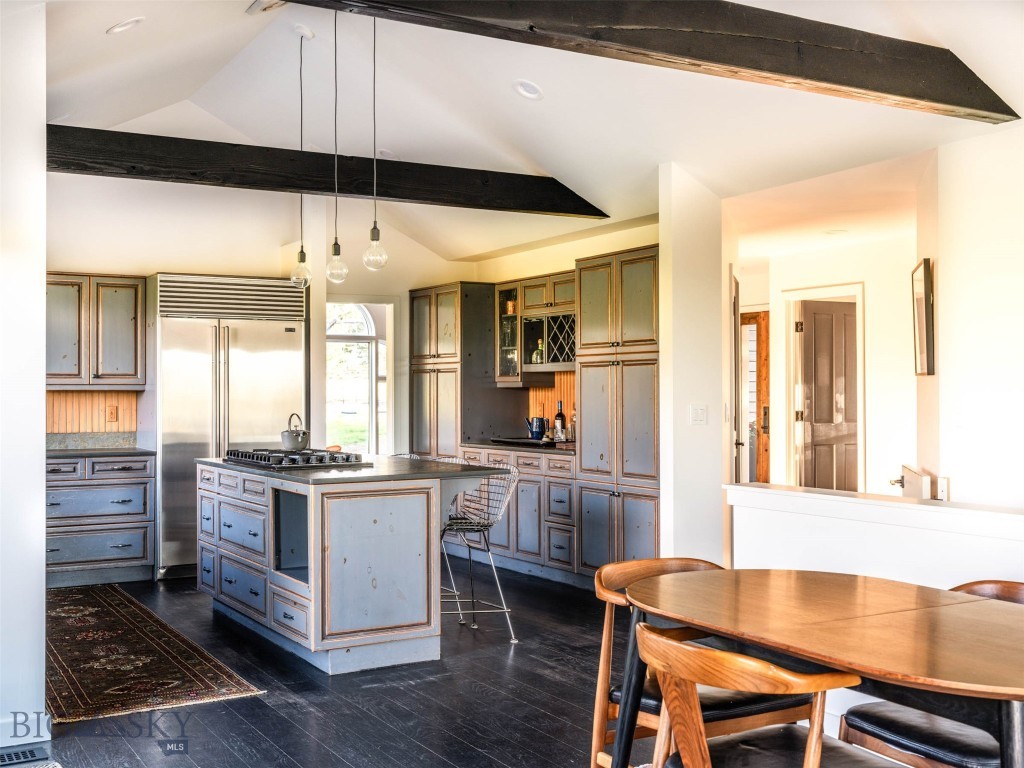 370 Star Ridge Road, Bozeman MT 59715