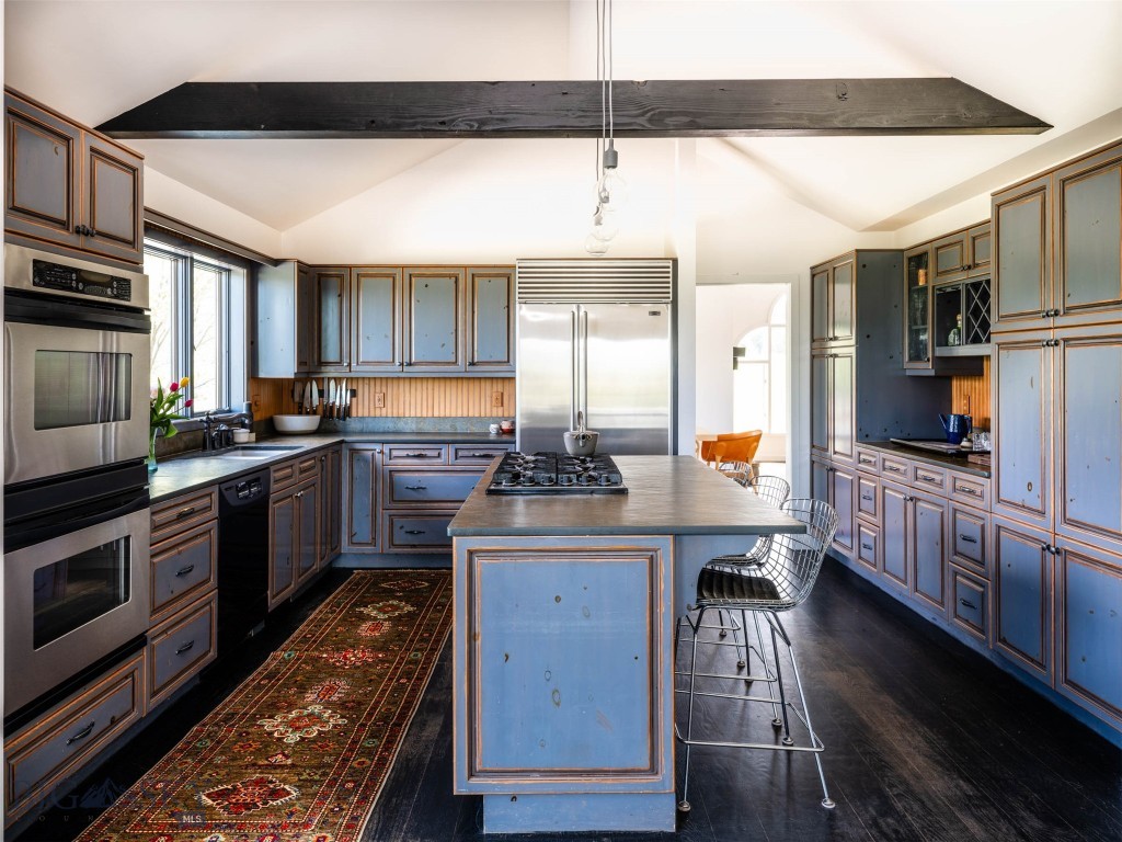 370 Star Ridge Road, Bozeman MT 59715