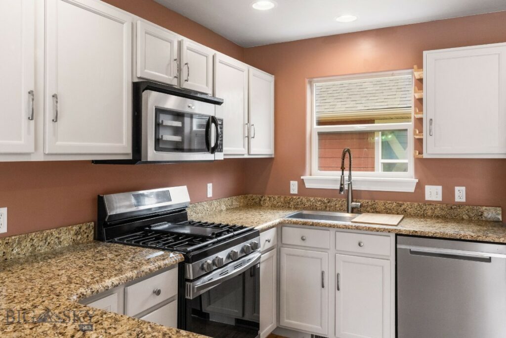 3726 Annie Street, Bozeman MT 59718