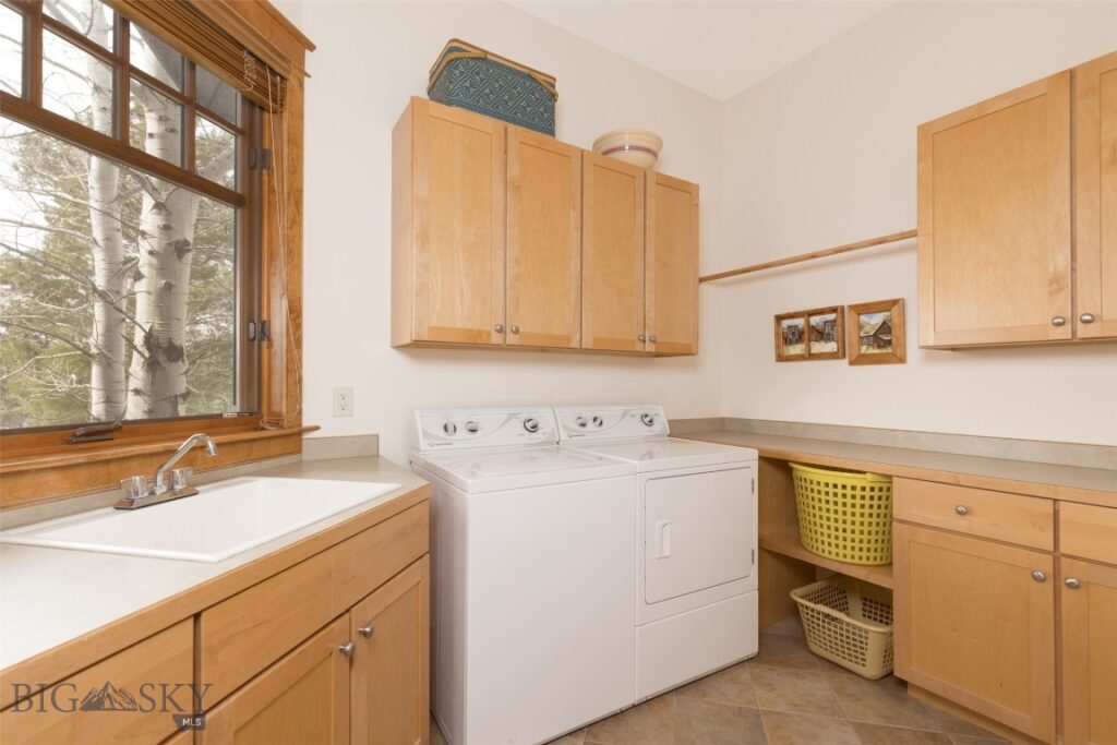 375 Summer Ridge Road, Bozeman MT 59715