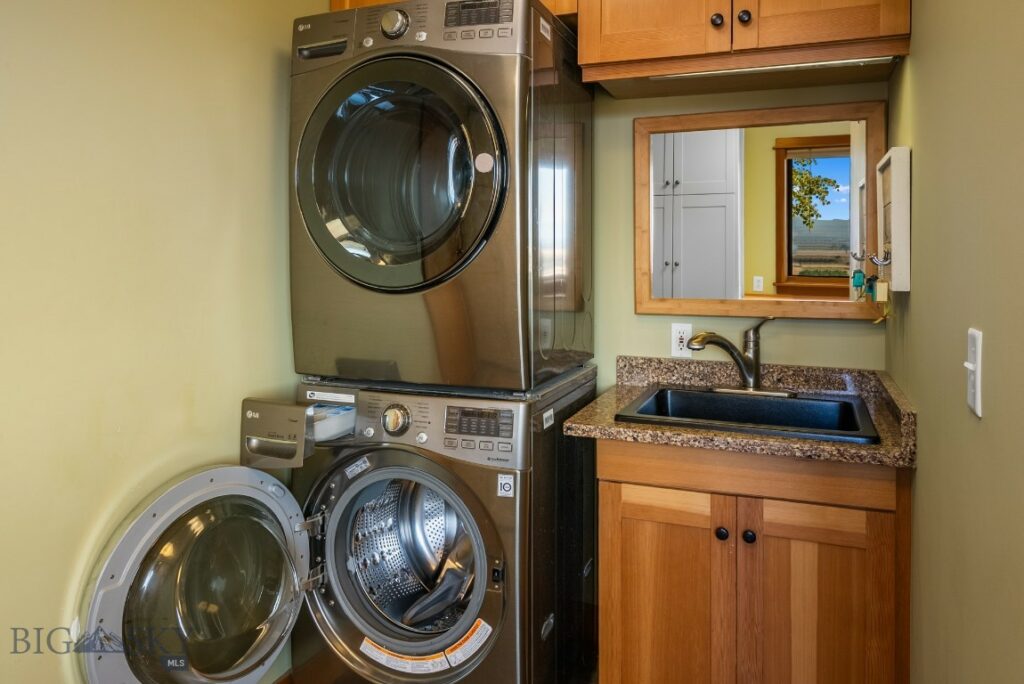 3753 Reese Creek Road, Belgrade MT 59714