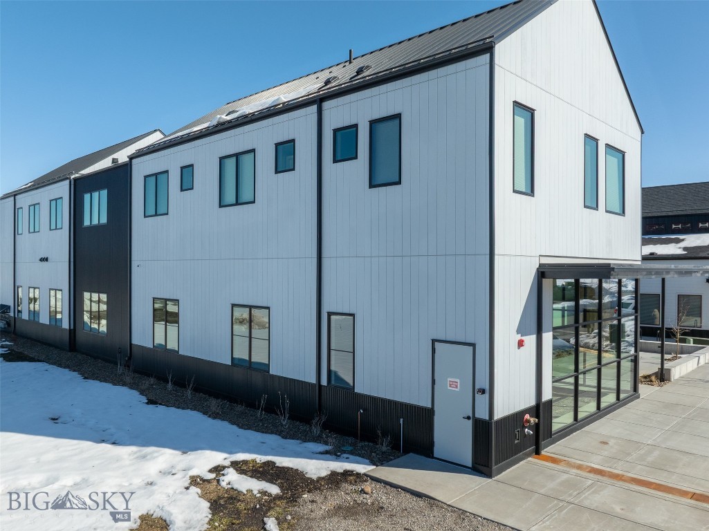 3753 Equestrian Lane, Bozeman MT 59718