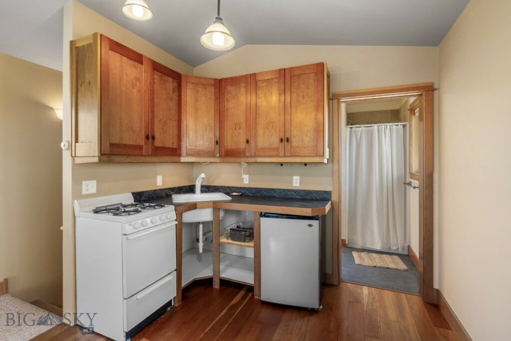 3753 Reese Creek Road, Belgrade MT 59714