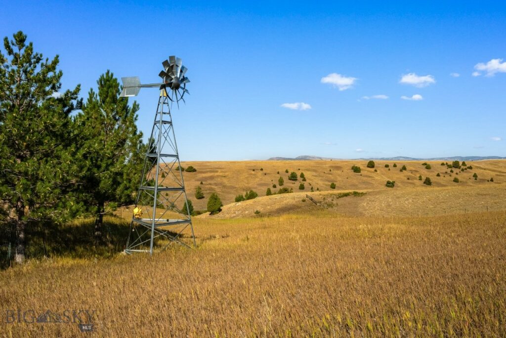 3753 Reese Creek Road, Belgrade MT 59714