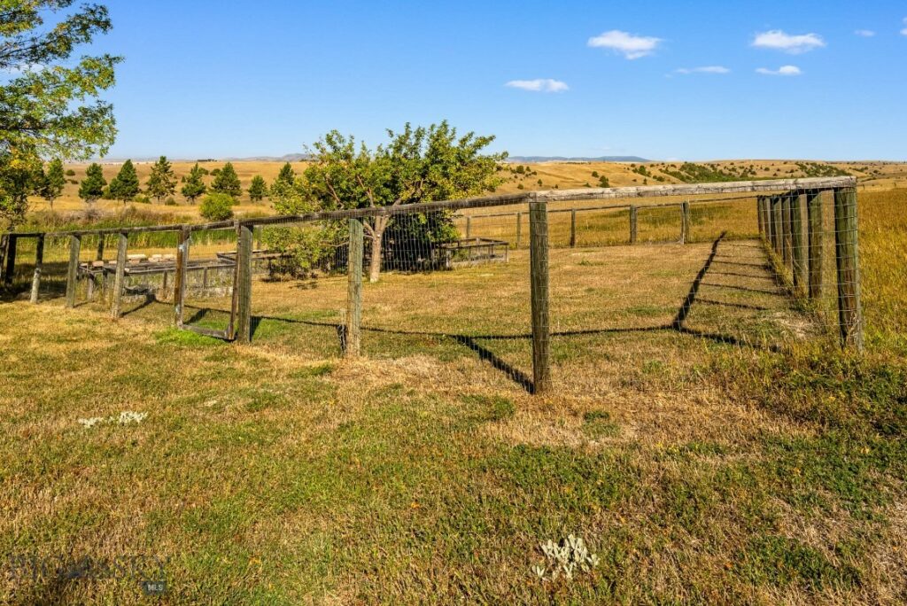 3753 Reese Creek Road, Belgrade MT 59714