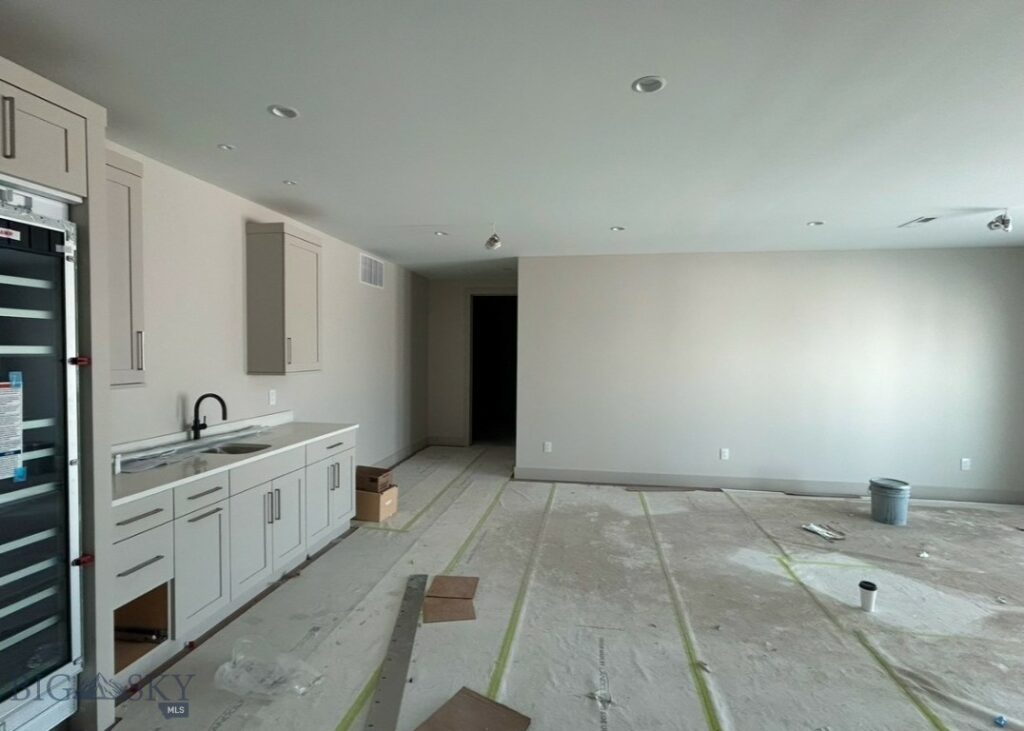 379 Black Bull Trl, Bozeman MT 59718