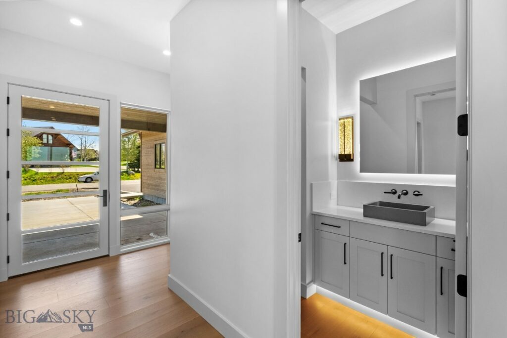 379 Black Bull Trl, Bozeman MT 59718