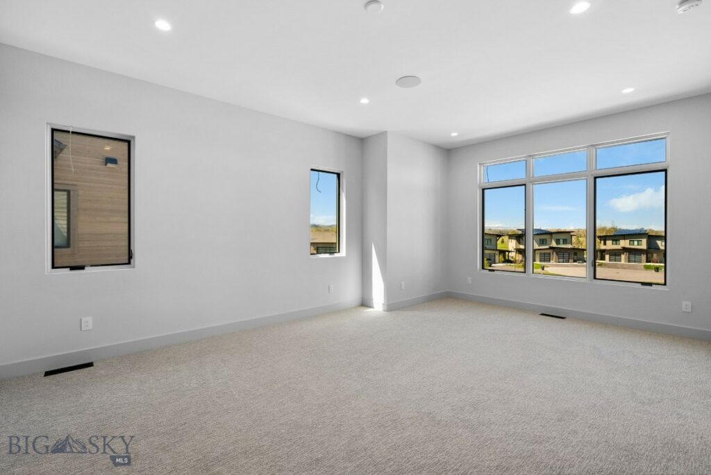 379 Black Bull Trl, Bozeman MT 59718