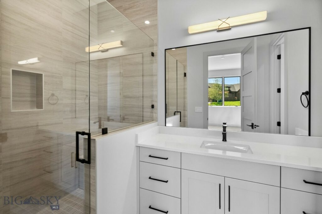 379 Black Bull Trl, Bozeman MT 59718