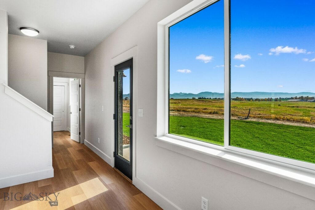 38 Horseshoe Loop, Bozeman MT 59718