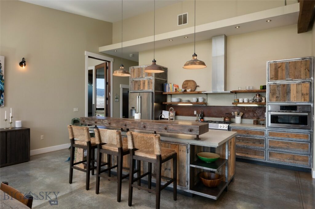 380 Mountain Man Trail, Bozeman MT 59730
