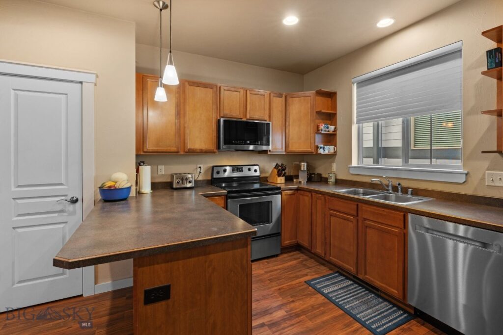 3825 Equestrian Lane, Bozeman MT 59718