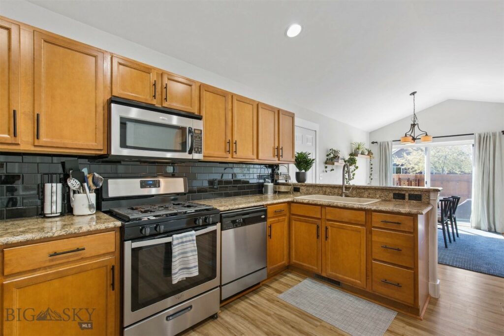 3858 Annie Street, Bozeman MT 59718