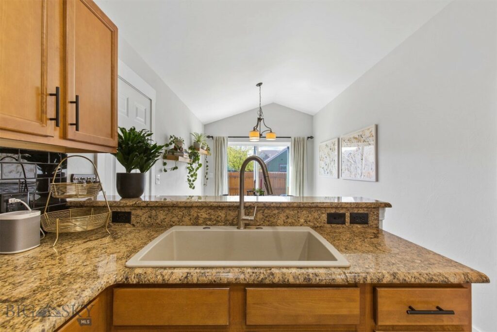 3858 Annie Street, Bozeman MT 59718