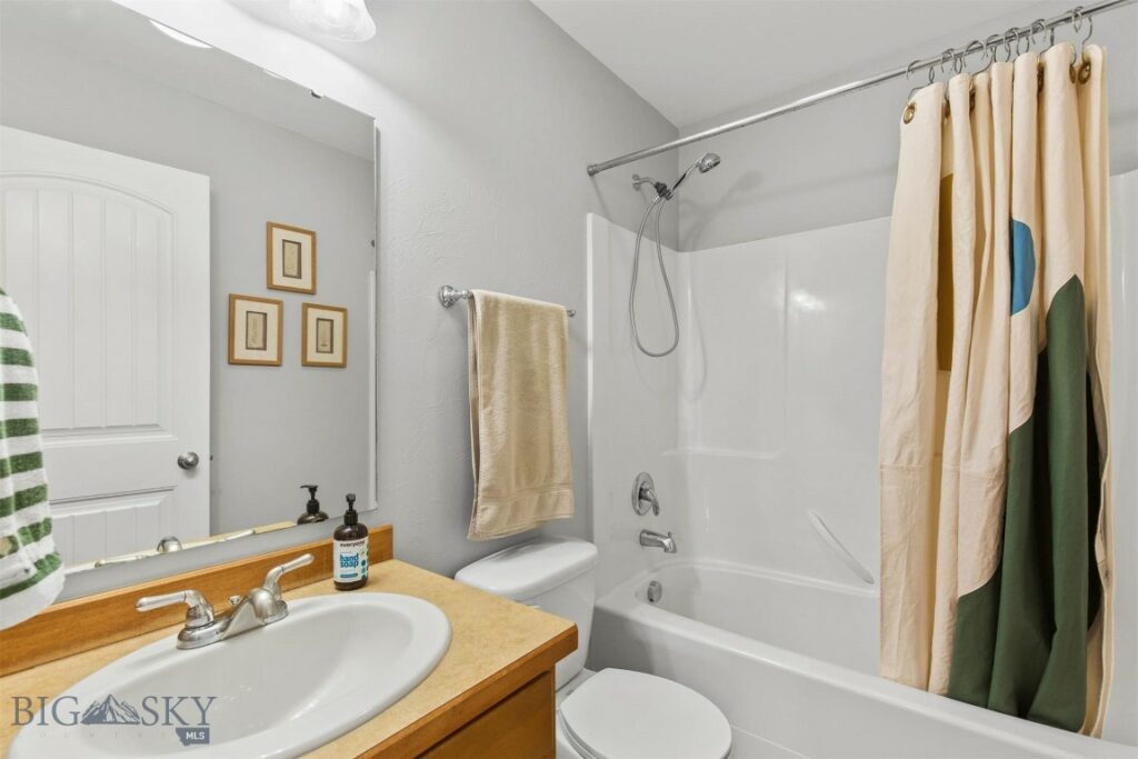 3858 Annie Street, Bozeman MT 59718
