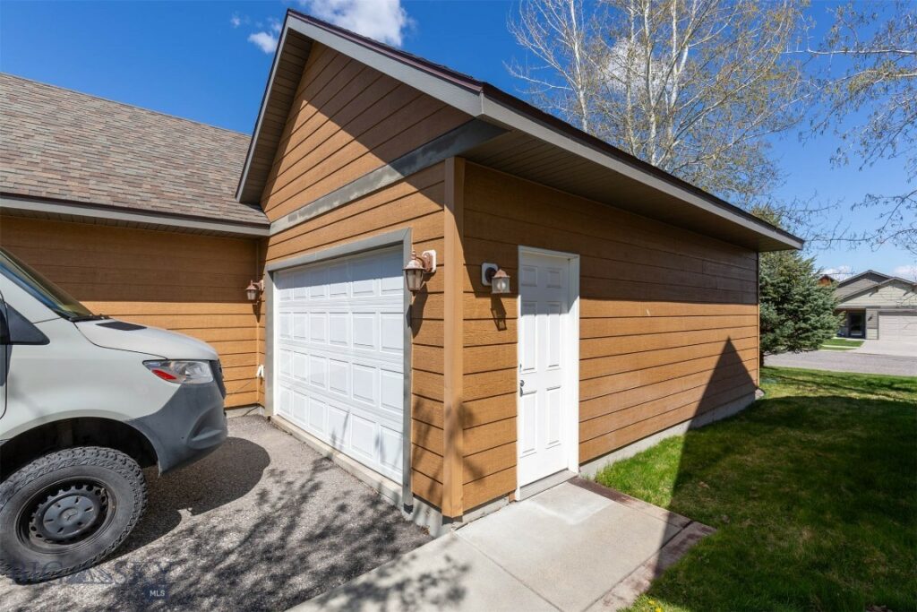 3858 Annie Street, Bozeman MT 59718