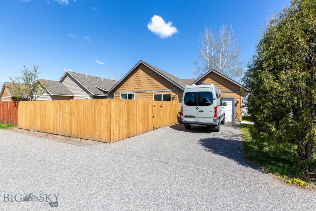 3858 Annie Street, Bozeman MT 59718