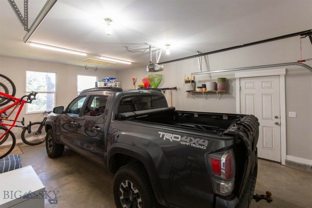 3858 Annie Street, Bozeman MT 59718