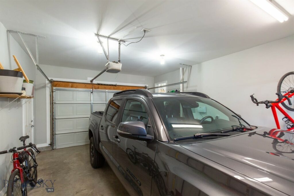 3858 Annie Street, Bozeman MT 59718