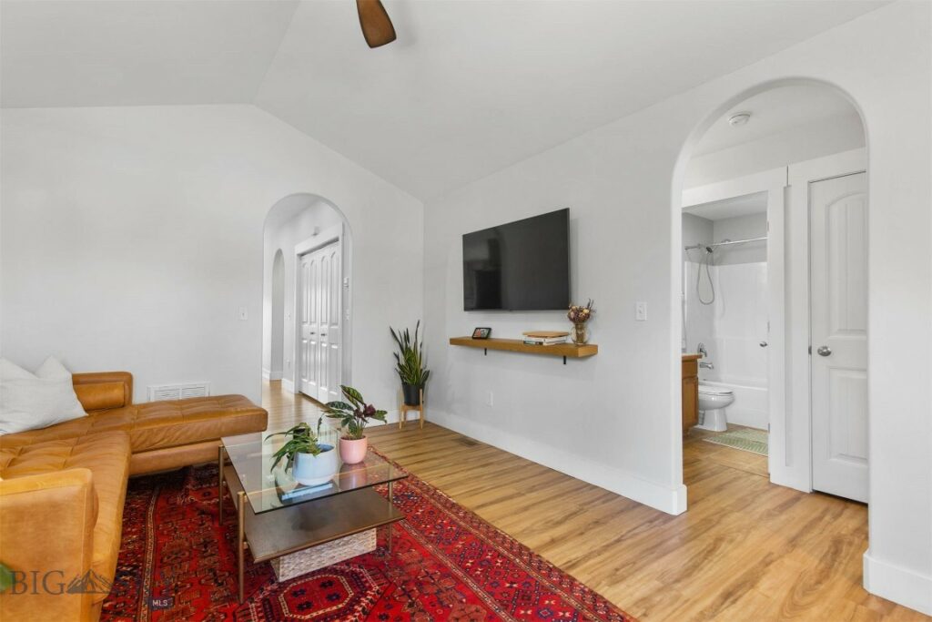 3858 Annie Street, Bozeman MT 59718