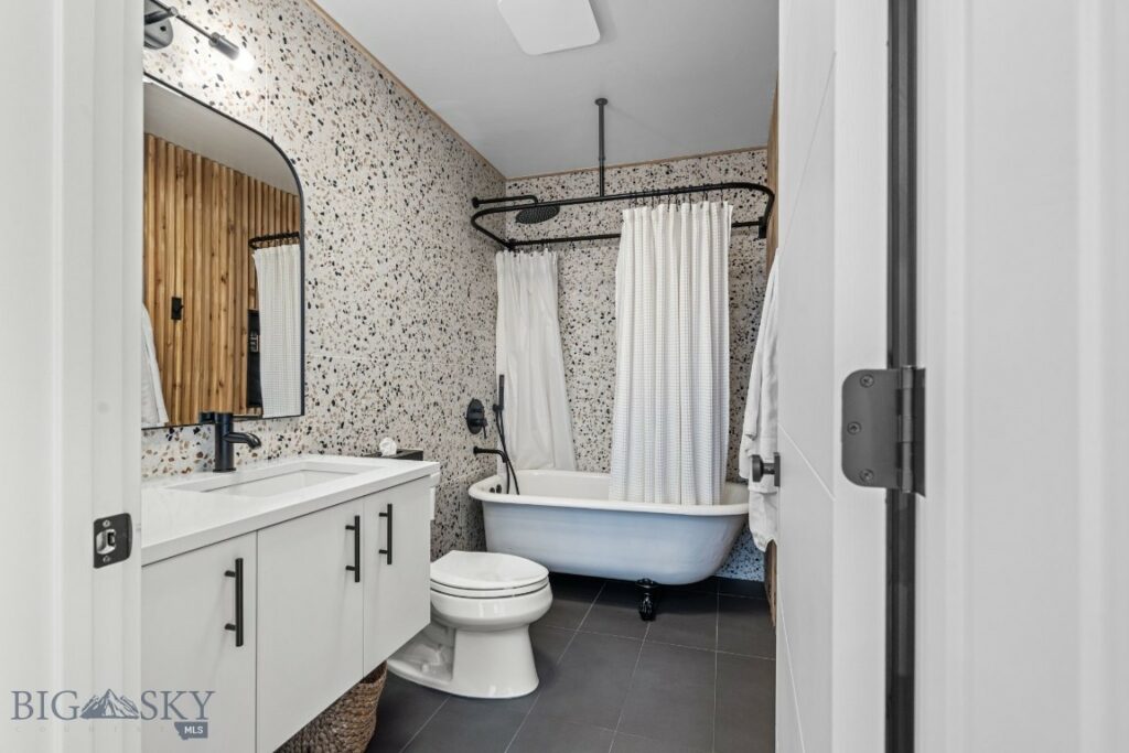 3866 Blondie Street, Bozeman MT 59718