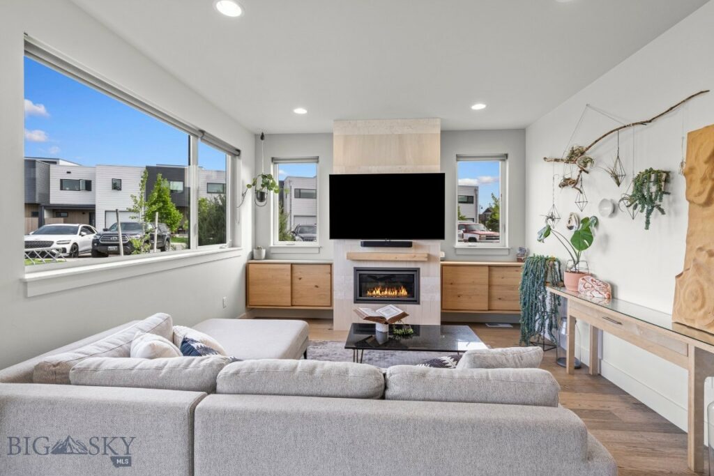 3866 Blondie Street, Bozeman MT 59718