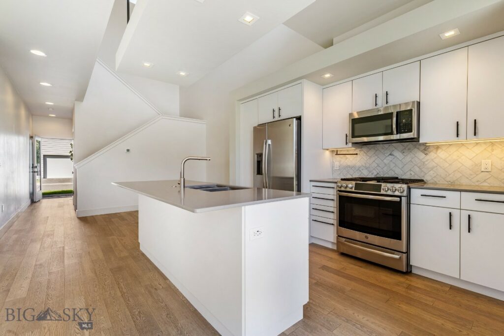 3866 Blondie Street, Bozeman MT 59718