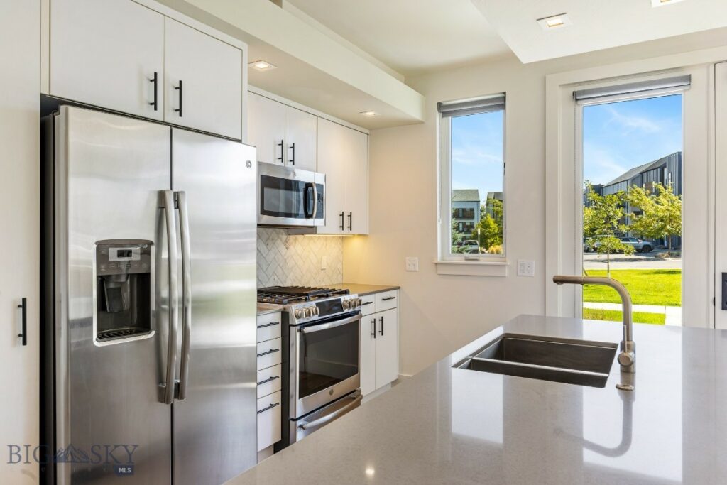 3866 Blondie Street, Bozeman MT 59718