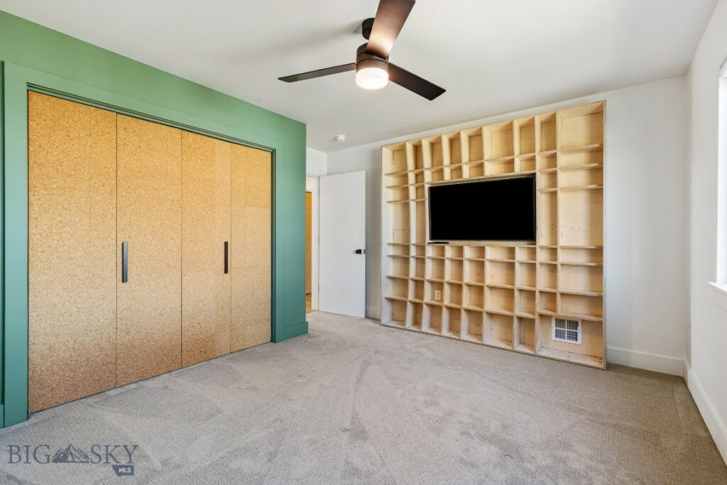 3866 Blondie Street, Bozeman MT 59718