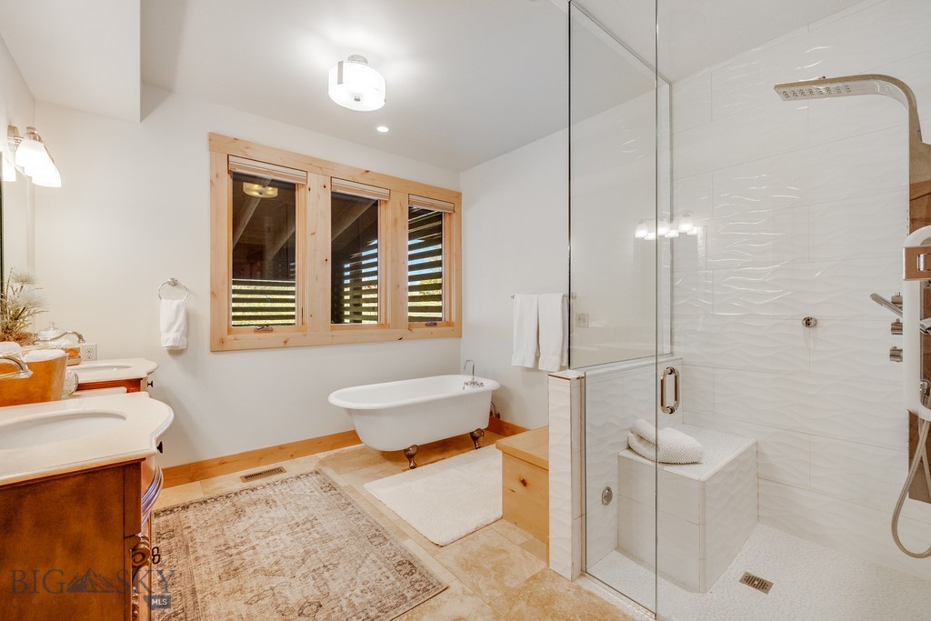 388 Old Clyde Park Road, Livingston MT 59047
