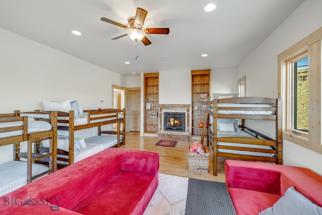388 Old Clyde Park Road, Livingston MT 59047