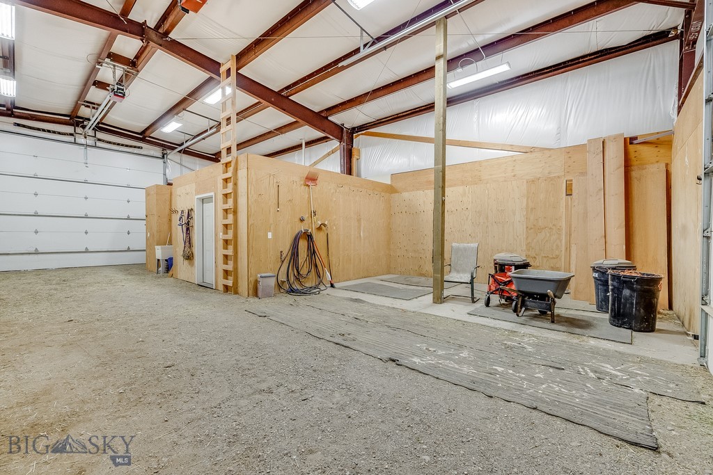 388 Old Clyde Park Road, Livingston MT 59047