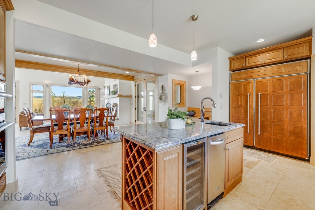 388 Old Clyde Park Road, Livingston MT 59047